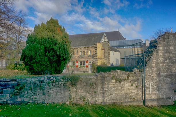istock Roman ruins and Medieval structure 1081594572