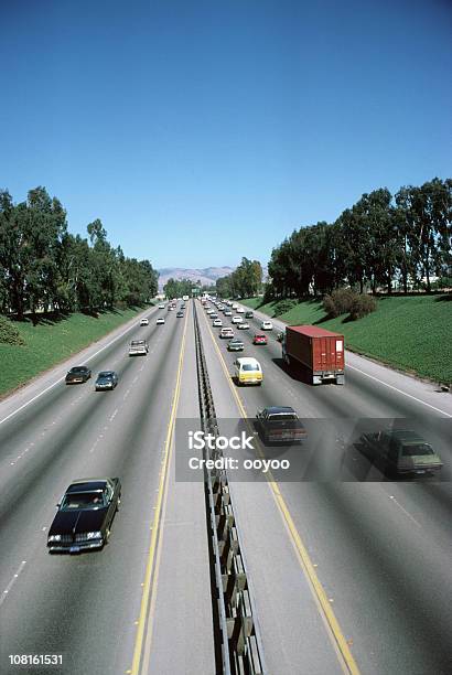 Superstrada Di California - Fotografie stock e altre immagini di Albero - Albero, Ambientazione esterna, Automobile