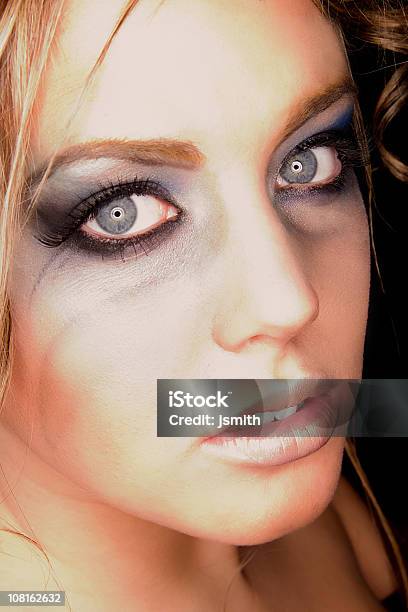 Donna Con Makeup Di Occhi - Fotografie stock e altre immagini di Close-up - Close-up, Occhi grigi, Adulto