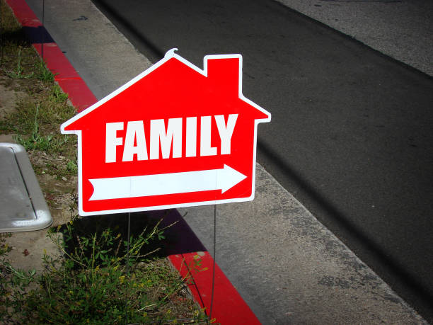 istock family sign 1081715734