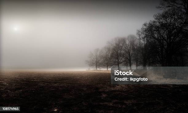 Foto de Outono A Natureza e mais fotos de stock de Campo - Campo, Cena Não-urbana, Cena Rural