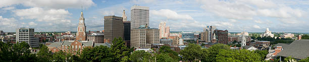 프로비던스 시내 전경 - providence rhode island downtown district skyline 뉴스 사진 이미지