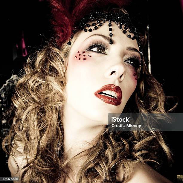 섹시한 디바 뷰티 20-24세에 대한 스톡 사진 및 기타 이미지 - 20-24세, Burlesque, Cabaret