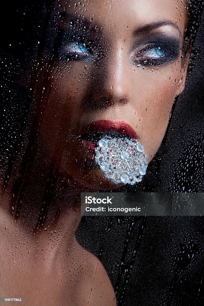 Regen Diamanten - Lizenzfrei Attraktive Frau Stock-Foto