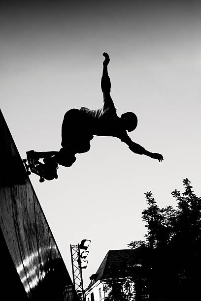 praticante de skate - skateboard contest imagens e fotografias de stock
