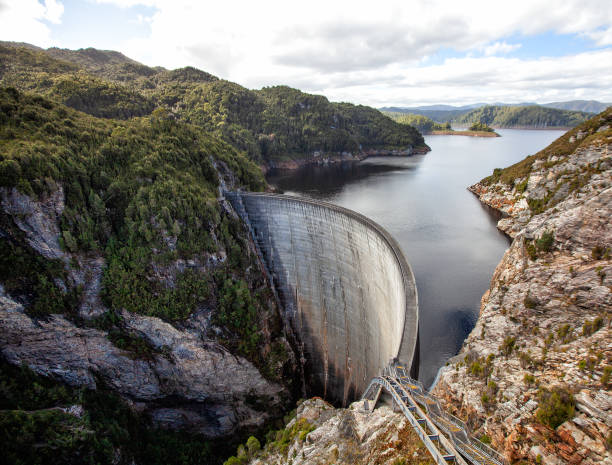 istock View of the Gordon Dam 1081824170