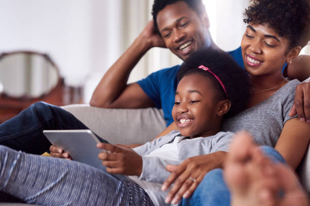 istock Streaming all the shows they love watching together 1081886558