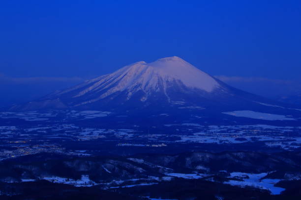 istock Iwate Prefecture Morning Iwateyama 1081913828