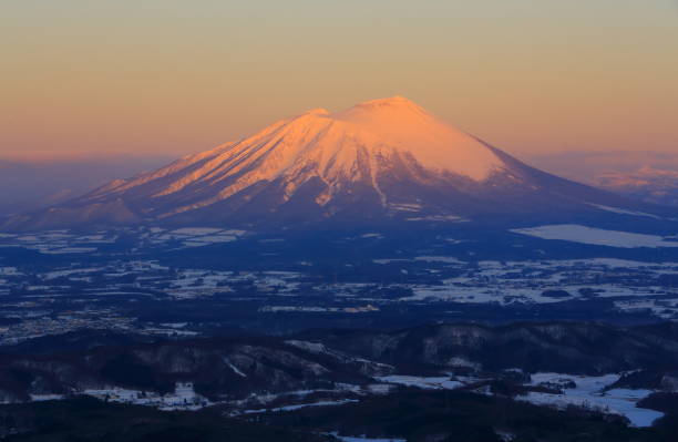 istock Iwate Prefecture Morning Iwateyama 1081918404