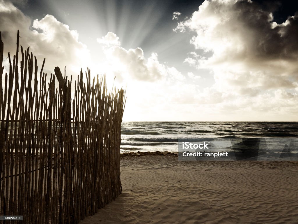 Bela praia ao nascer do sol - Foto de stock de América Latina royalty-free