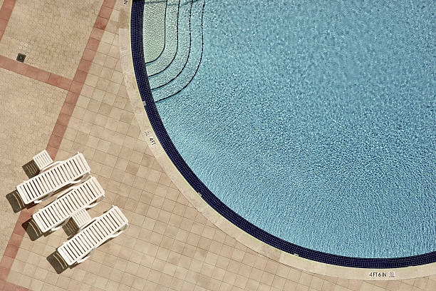 Swimming pool and lounge chairs  southern usa photos stock pictures, royalty-free photos & images
