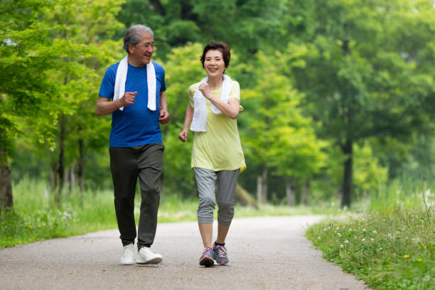 istock Senior couple Exercising 1081972974