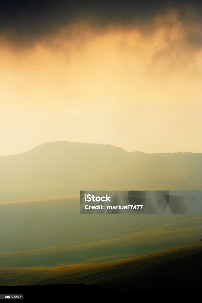 Brume matinale - Photo de Brouillard libre de droits