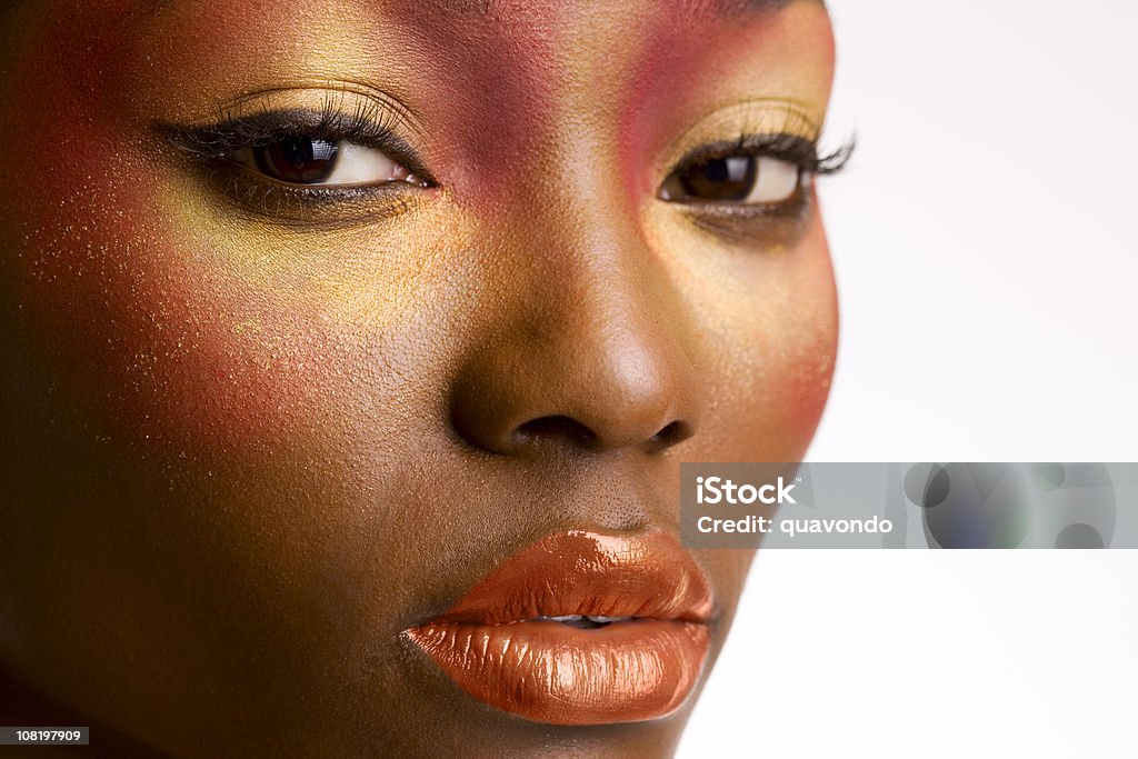 Afro-americana mulher jovem beleza Retrato, Close-Up - Foto de stock de Maquiagem royalty-free