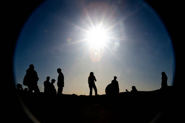 istock Silhouette of people outside 108198285