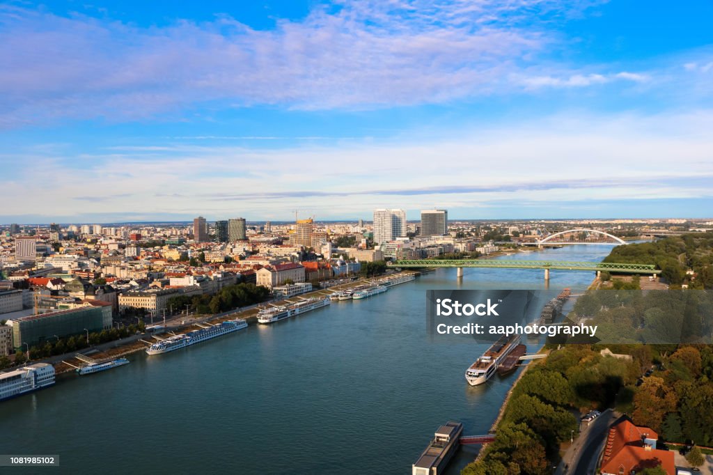 Ville de Bratislava, capitale de la Slovaquie - Photo de Ambiance - Événement libre de droits