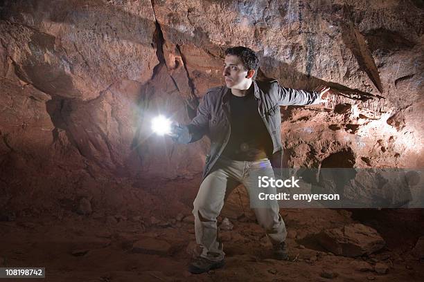 Major Höhlenforschung Stockfoto und mehr Bilder von Taschenlampe - Taschenlampe, Forschungsreisender, Höhle