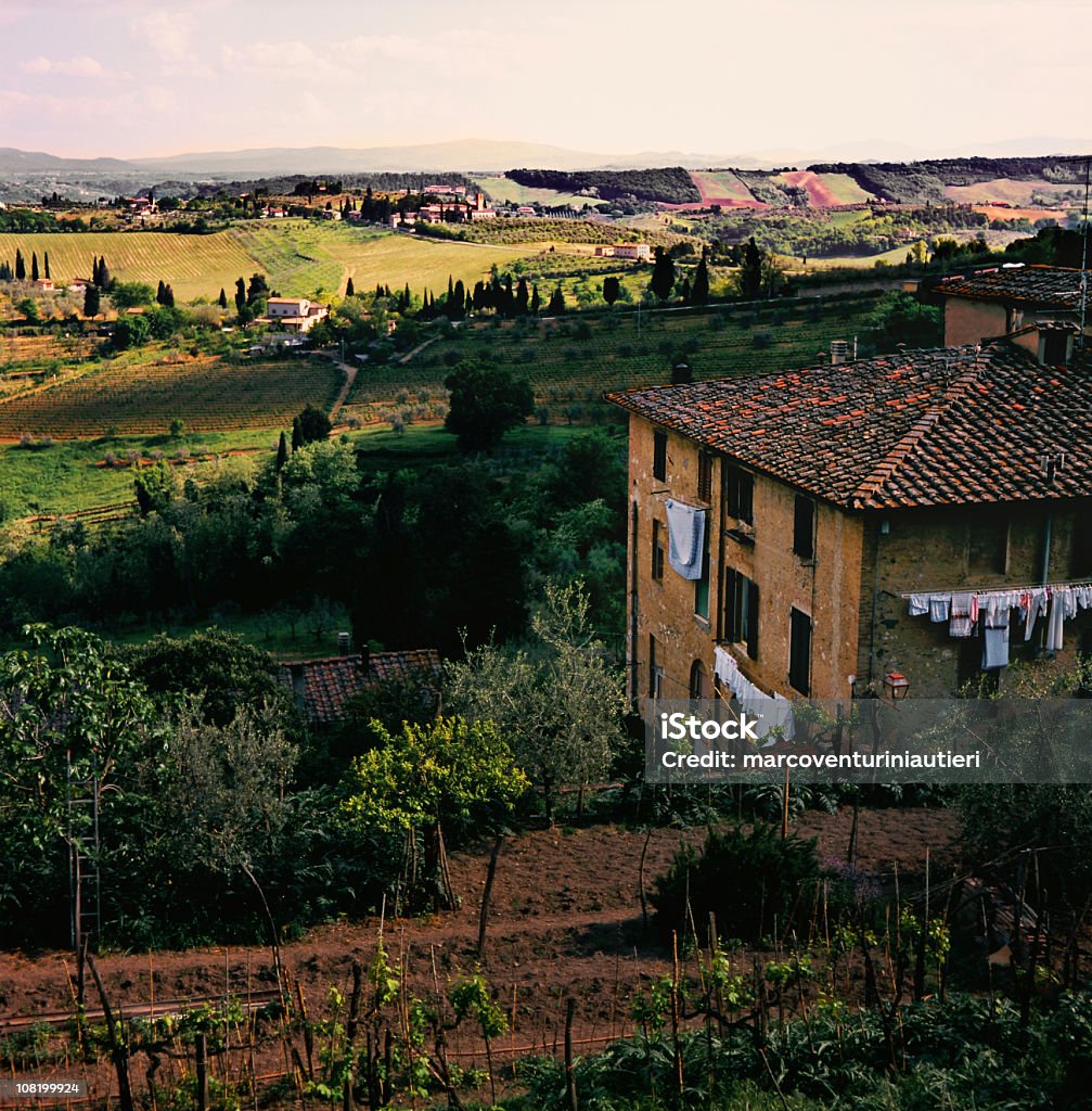 Italiano campagna toscana e casa - Foto stock royalty-free di Abbigliamento