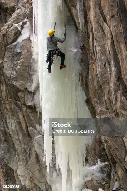 Foto de Alpinismo No Gelo No Colorado e mais fotos de stock de Adulto - Adulto, Aventura, Colorado