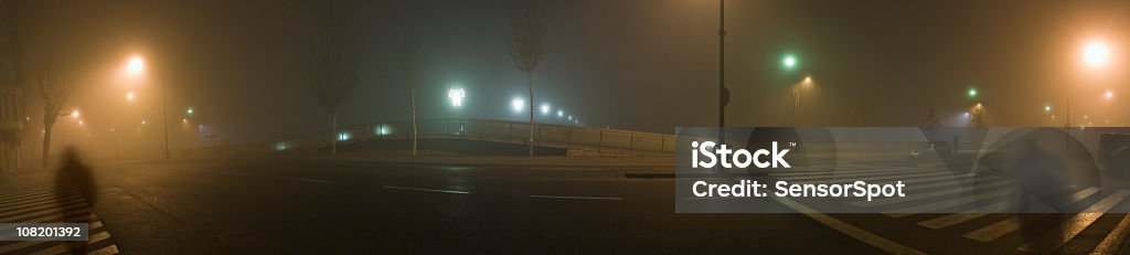 La vie nocturne - Photo de Brouillard libre de droits