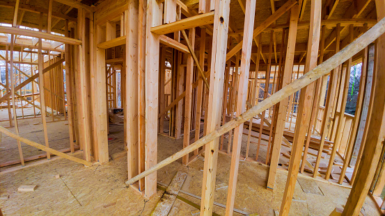 Vista de estructura casa residencial de madera en construcción de nueva casa photo
