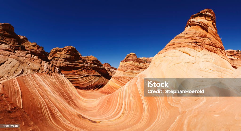 Panorama de la vague dans Vermillion Cliffs, Polarisation utilisé - Photo de The Swirl libre de droits