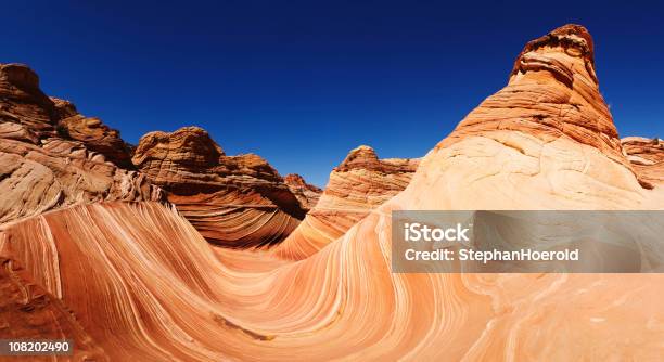 パノラマの波のバーミリオン断崖ポラライザー使用されます - The Swirlのストックフォトや画像を多数ご用意 - The Swirl, アメリカ合衆国, オレンジ色