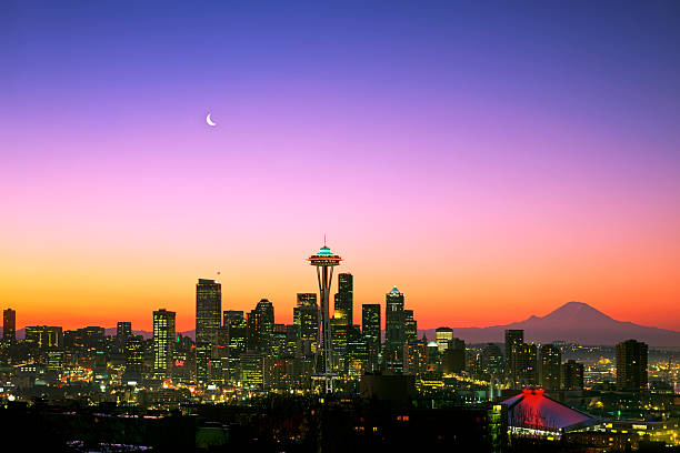 good morning america). - seattle skyline cityscape space needle zdjęcia i obrazy z banku zdjęć