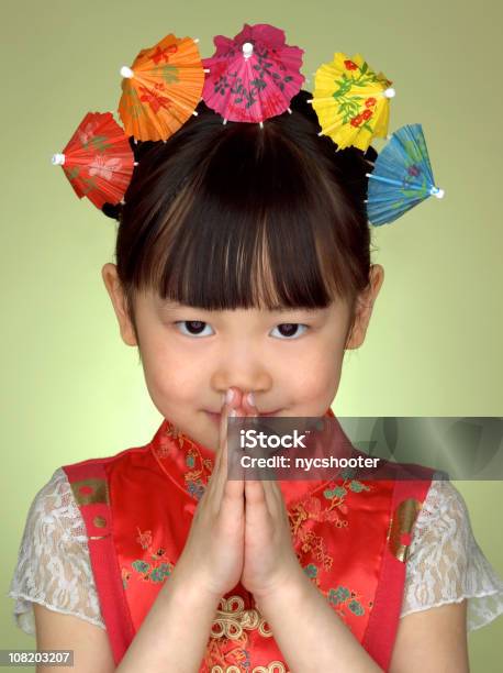 Chiny Doll - zdjęcia stockowe i więcej obrazów Witać się - Witać się, Dziecko, Dziewczyny