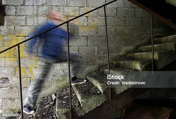 Mann Stockfoto und mehr Bilder von Alt - Alt, Architektur, Bauwerk