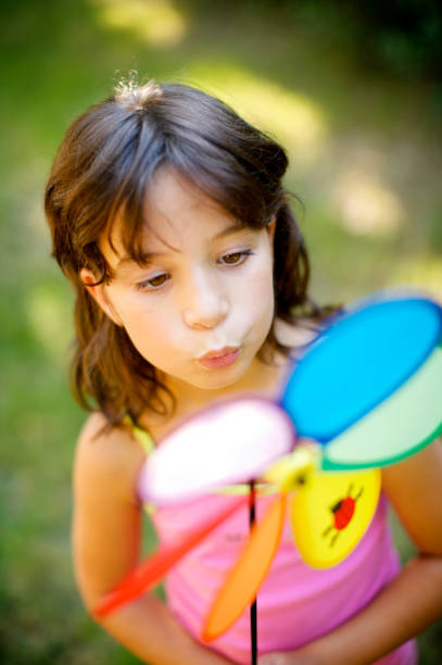 istock little girl 108203717