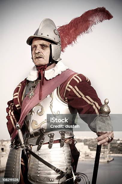 Casco Militar General Foto de stock y más banco de imágenes de Cruz de Malta - Cruz de Malta, Ejército, General - Rango militar