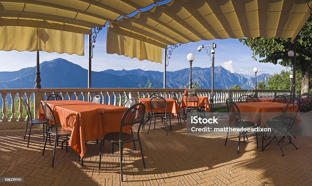 Restaurante con vistas - Foto de stock de Aire libre libre de derechos