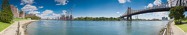 queens waterfront nova iorque - queensborough bridge imagens e fotografias de stock