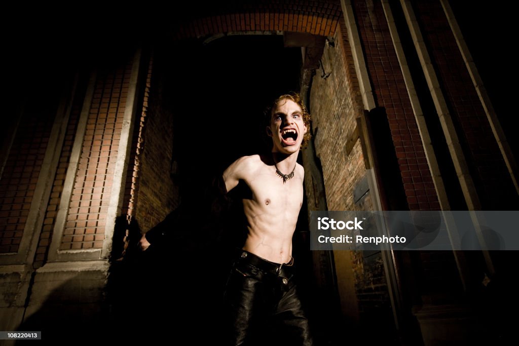 Vampire - Photo de Personnes masculines libre de droits