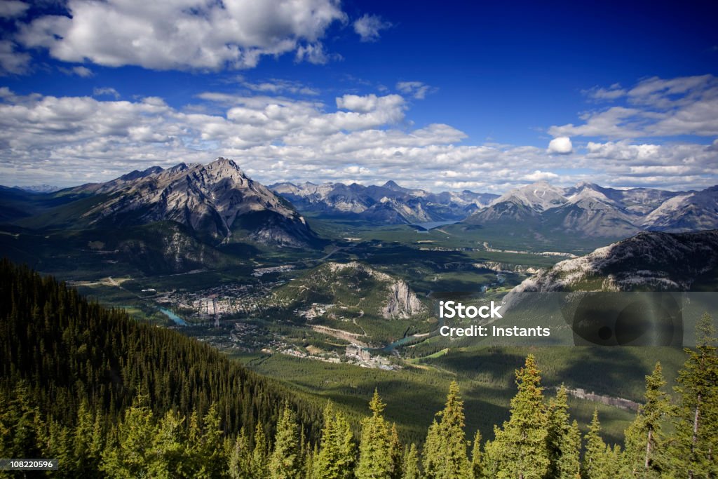Montanhas Rochosas - Foto de stock de Alberta royalty-free