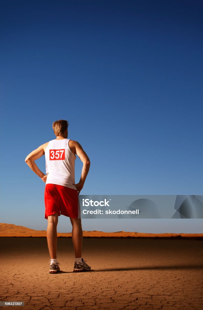 Correr a corrida da sua vida - Foto de stock de Corpo inteiro royalty-free