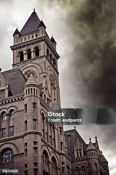 Old Post Office Building 워싱턴 Dc 어두운 구름이 오래된에 대한 스톡 사진 및 기타 이미지 - 오래된, 워싱턴 DC, 건물 외관