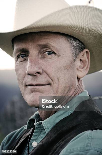 Porträt Ein Cowboy Stockfoto und mehr Bilder von Cowboyhut - Cowboyhut, Europäischer Abstammung, Männer