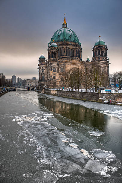 Berlin Cathedral (Berliner Dom), HDR im winter – Foto