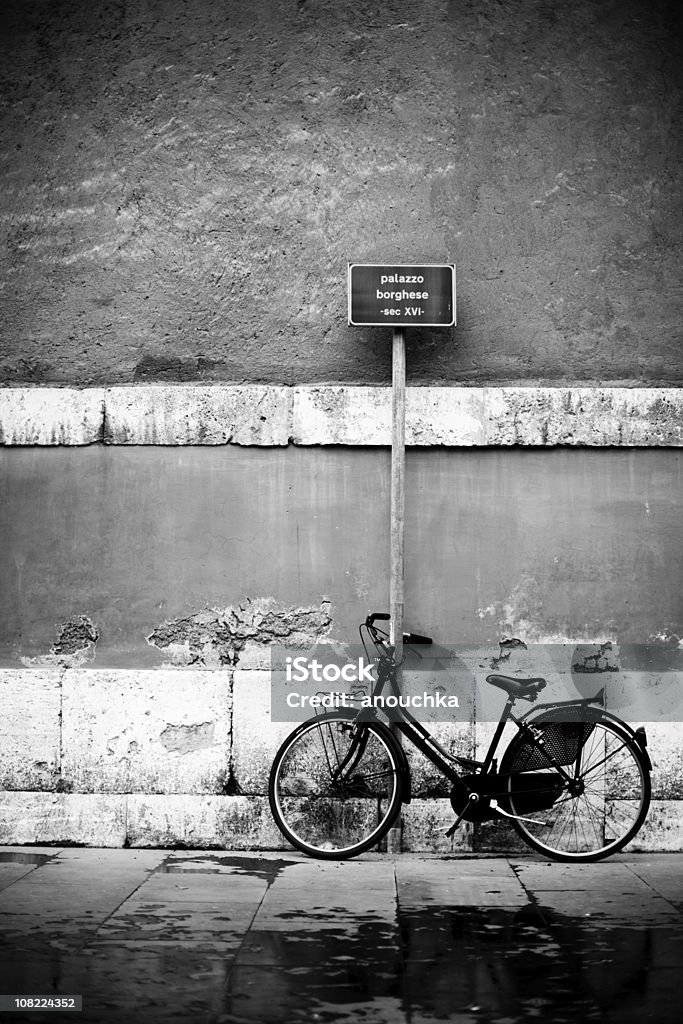 Bicicleta em Roma street - Royalty-free Ao Ar Livre Foto de stock