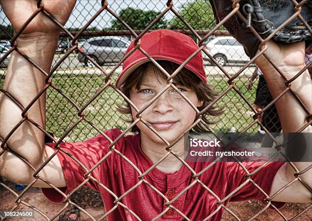 Foto de Banco Mais Quentes e mais fotos de stock de Beisebol - Beisebol, Criança, Atleta reserva