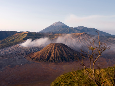 Gunung Bromo volcán Indonesia photo