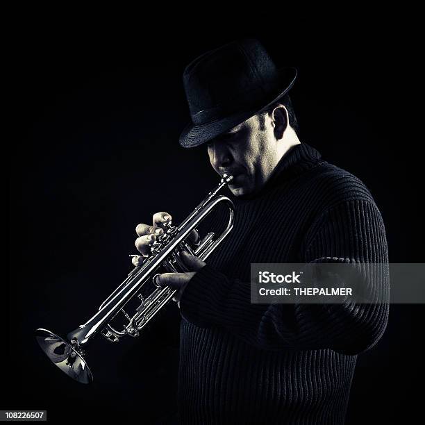 Джаз Человек — стоковые фотографии и другие картинки Brass Band - Brass Band, Взрослый, Выступление