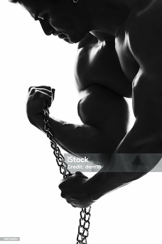 Retrato de homem Body Builder, Low Key preto e branco - Foto de stock de Corrente royalty-free