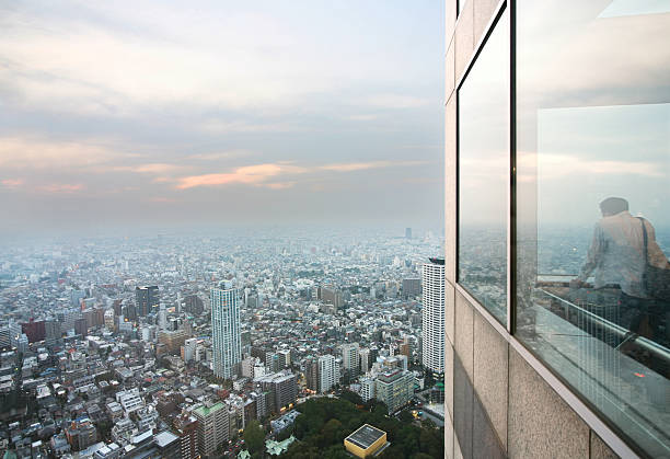 istock foggy Tokyo 108227081