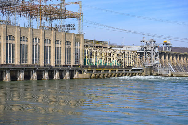 istock Hydroelectric Dam Power Station 1082277350