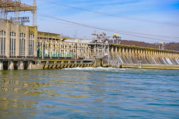 istock Hydroelectric Dam Power Station 1082277360