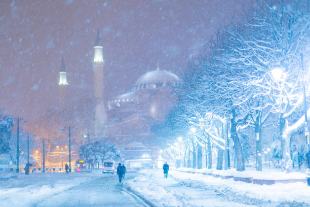 istock Istanbul sultanahmet, snow and landscape 1082345006