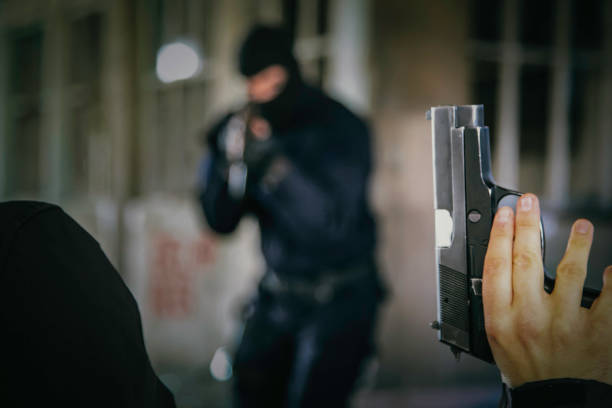 istock Police action - SWAT 1082351572